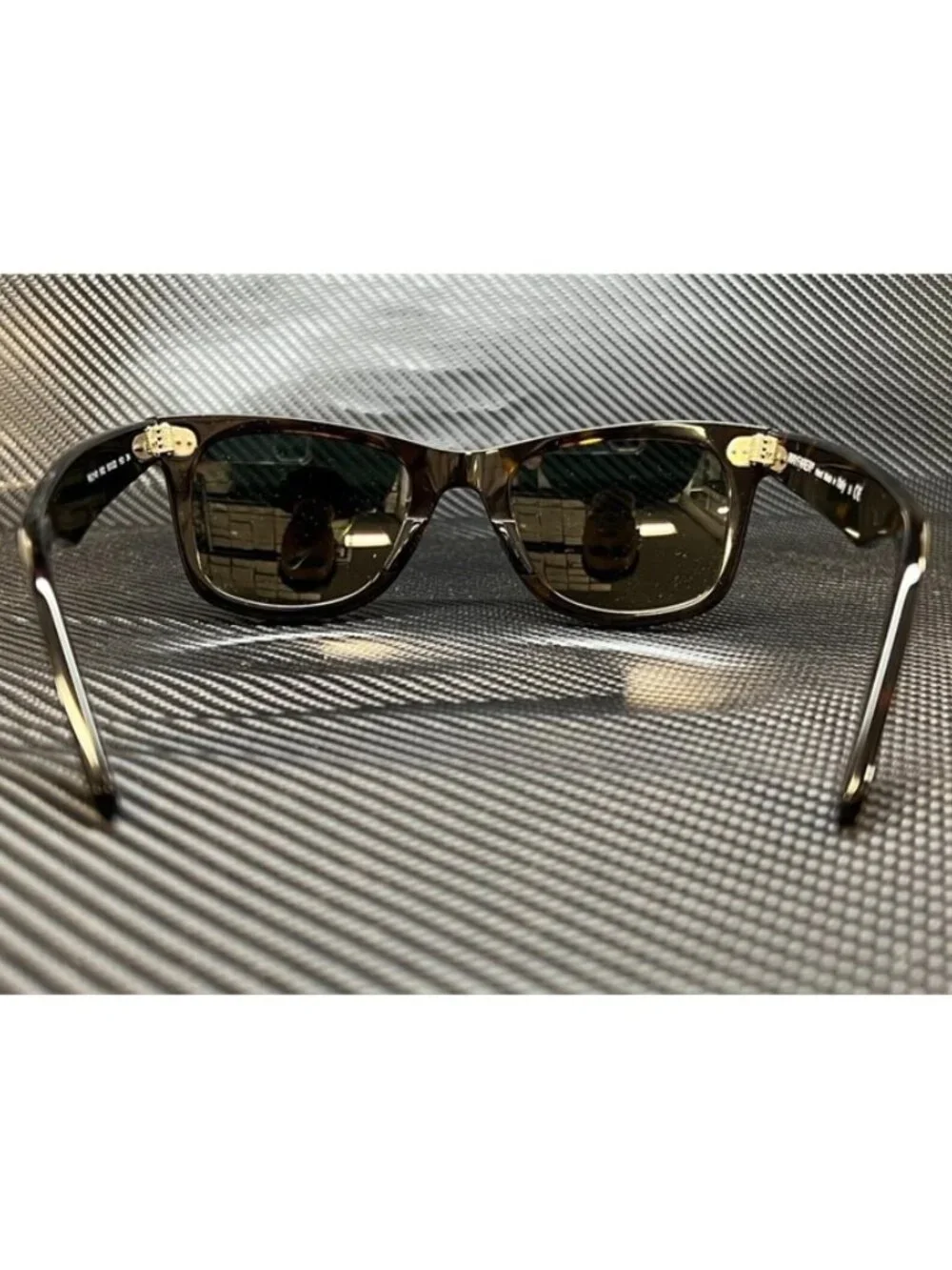 New Ray-Ban Men  Sunglasses --150.\